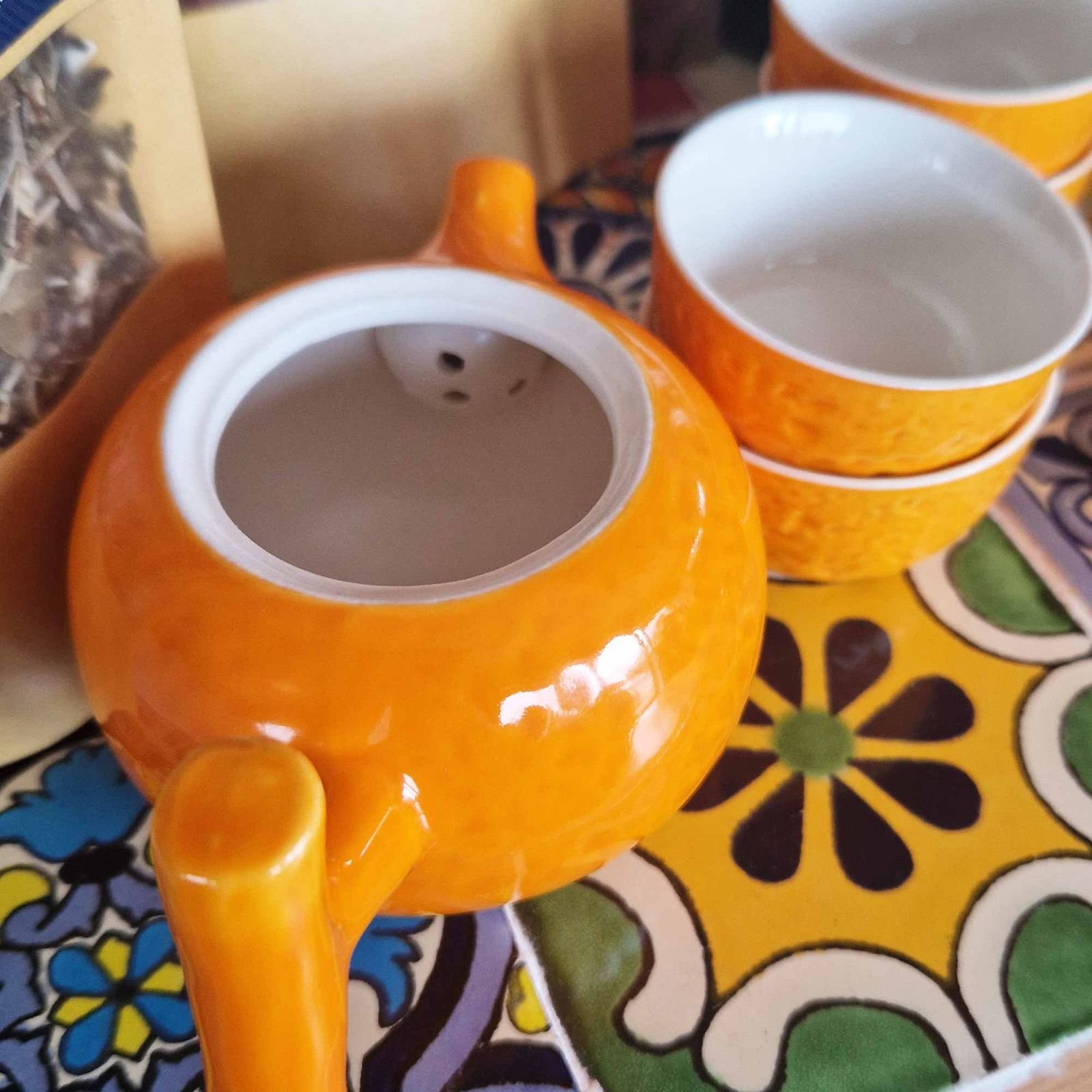 Herbal Orange Teapot Set - Pot & Four Cups - Image 2