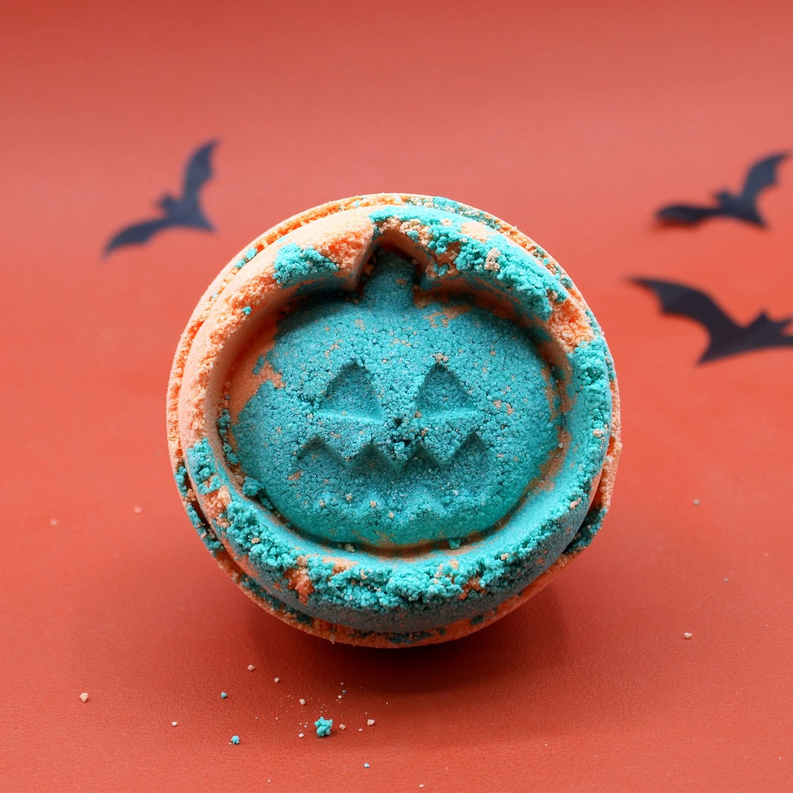 Fennel & Orange Halloween Bath Bomb - Image 3